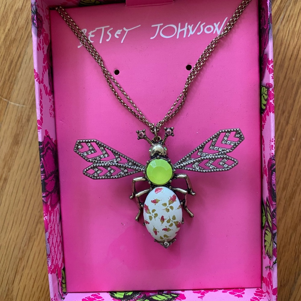 Betsey Johnson necklace